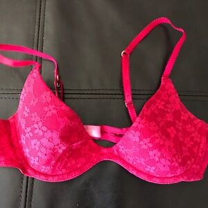 VS PINK Hot Pink Lace Bra, 34A